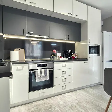 Quiet Nordic Nest Near Center & West Park By Keybox